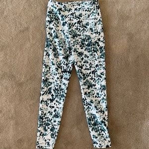 Leggings size Medium